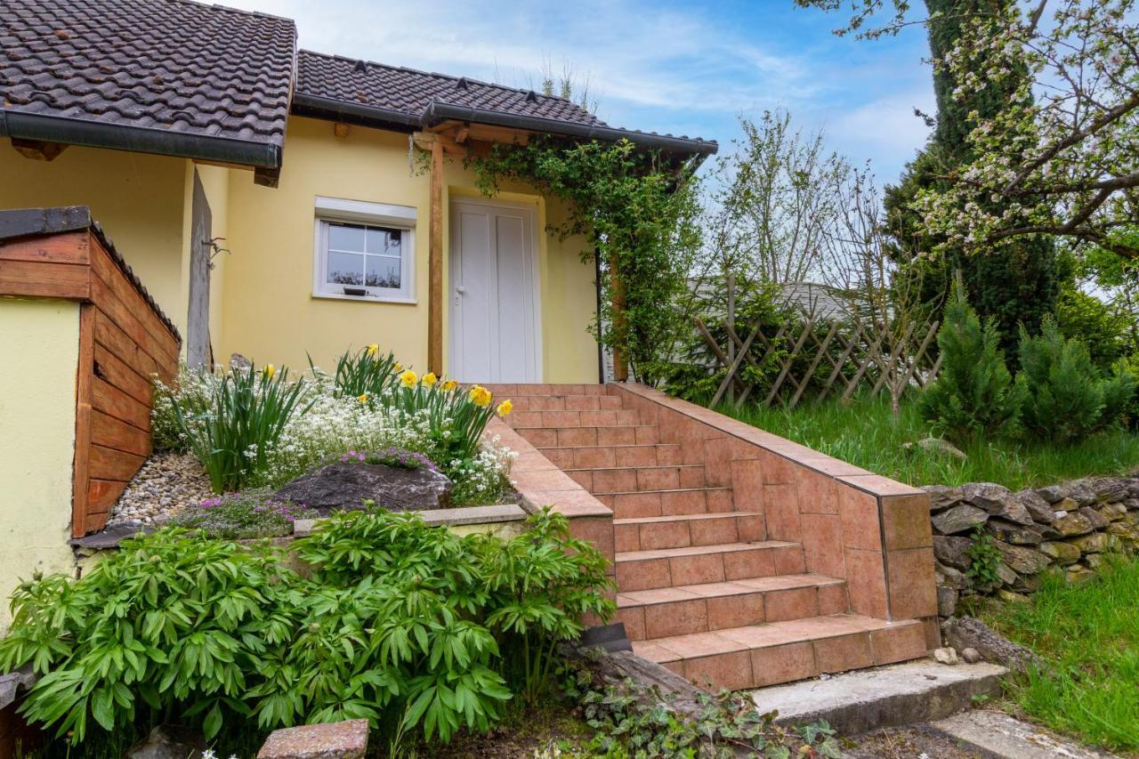 Apartmanovy Dum Vilémovice Exterior foto